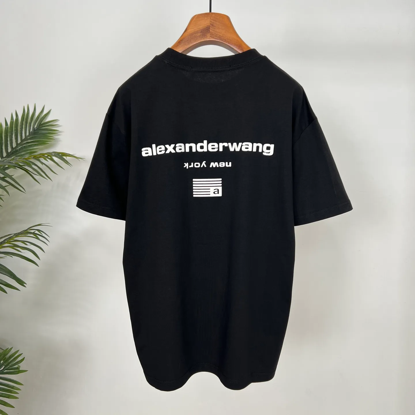 AW 2026 New Arrival！ Logo T 💕 Alexander Wang， 👏 Logo ， ， ， ， 。 ， ， 。 ， Same Style， ， CP。 ， ，Breathable ， ， 。 ： 、 Sizes：S-Xxl